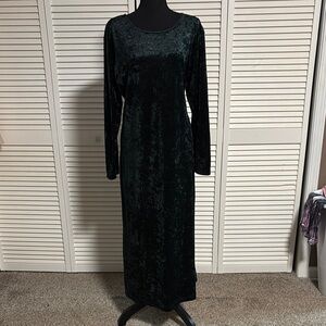 Dark Green Velvet Long Sleeve Gown with Scoop Neck